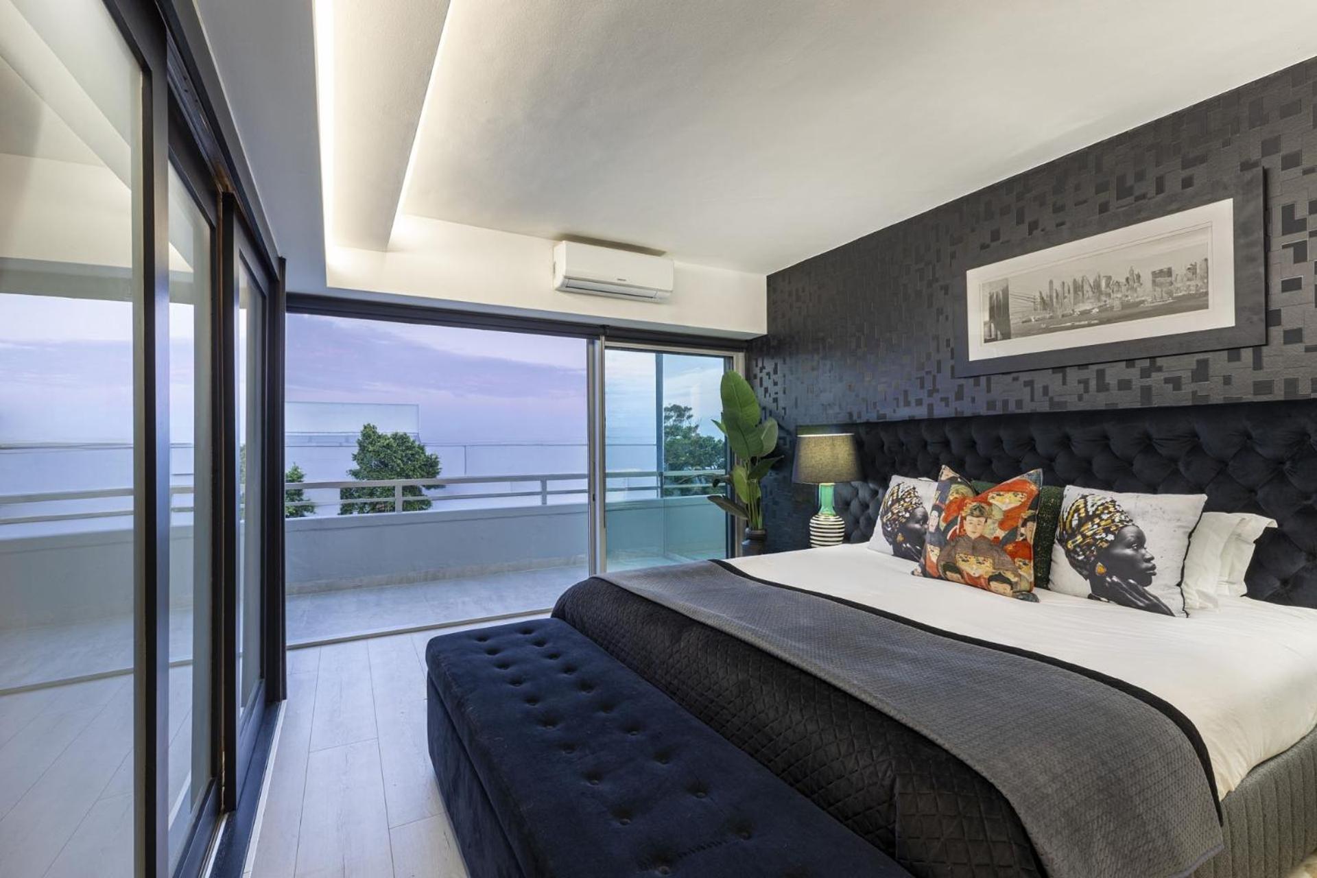 Clifton Yolo Spaces - Clifton Beachfront Executive Apartment Kaapstad Buitenkant foto