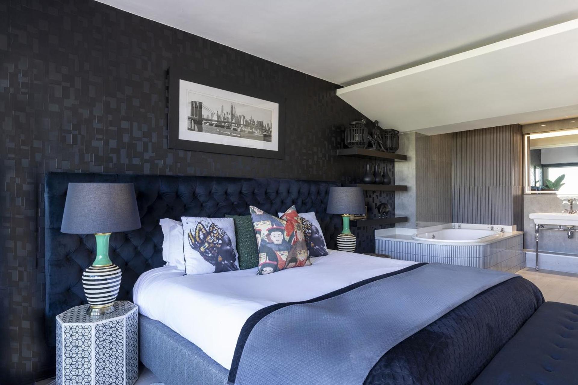 Clifton Yolo Spaces - Clifton Beachfront Executive Apartment Kaapstad Buitenkant foto
